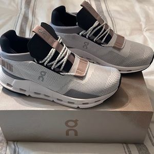 On Cloudnova White Sand